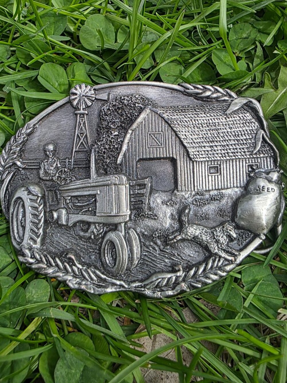 Vintage Cowboy Alt Dadcore Western Farm Scene Tractor Barn Pewter Belt Buckle
